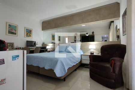 Casa de condomínio à venda com 300m², 4 quartos e 2 vagasQuarto 1 - Suíte 