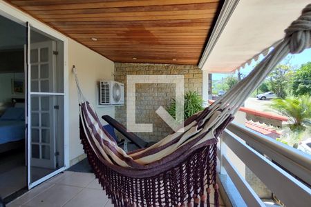 Casa de condomínio à venda com 300m², 4 quartos e 2 vagasVaranda da Suíte 