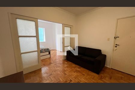 Studio para alugar com 33m², 1 quarto e sem vaga Studio para alugar com 33m², 1 quarto e sem vagaSala
