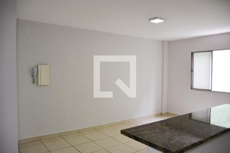 Sala de apartamento para alugar com 2 quartos, 65m² em Santo Antônio, São Caetano do Sul