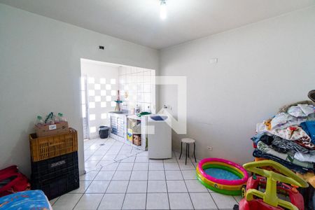 Casa à venda com 150m², 4 quartos e 2 vagasLavanderia 2
