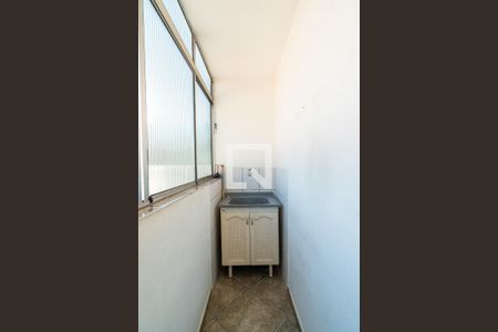 Casa à venda com 150m², 4 quartos e 2 vagasLavanderia 1