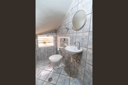 Casa à venda com 150m², 4 quartos e 2 vagasLavabo