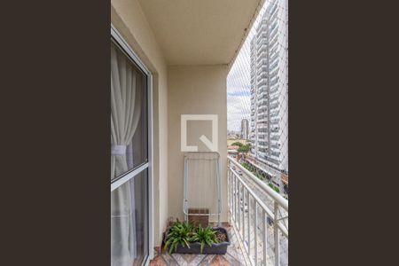 Apartamento à venda com 53m², 2 quartos e 1 vaga Apartamento à venda com 53m², 2 quartos e 1 vagaVaranda Sala