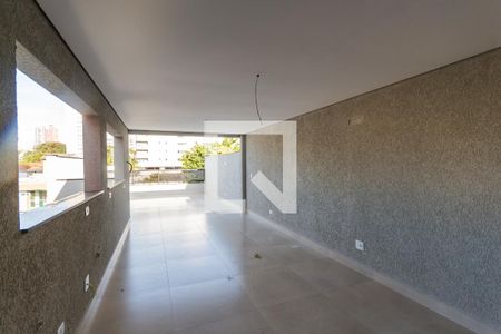 Apartamento à venda com 140m², 3 quartos e 4 vagasCobertura