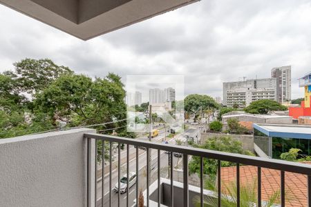 Varanda de kitnet/studio para alugar com 1 quarto, 20m² em Santo Amaro, São Paulo