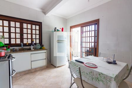 Cozinha de casa à venda com 3 quartos, 114m² em Bela Vista, Osasco