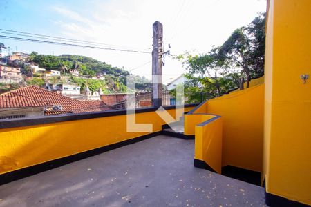 Casa à venda com 200m², 5 quartos e 4 vagasQuintal