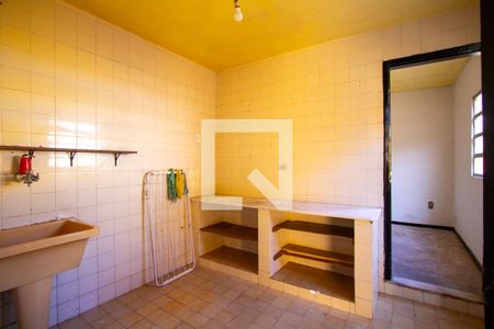 Casa à venda com 200m², 5 quartos e 4 vagasÁrea de Serviço