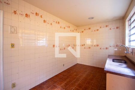 Casa à venda com 200m², 5 quartos e 4 vagasCozinha