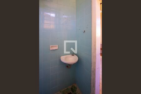 Casa à venda com 200m², 5 quartos e 4 vagasBanheiro de serviço