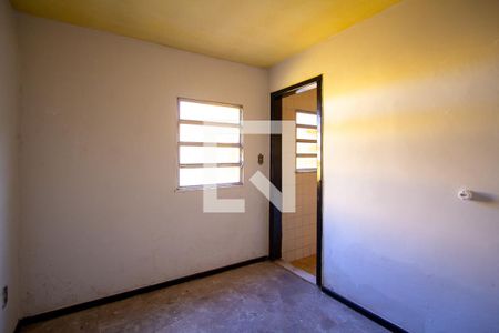 Casa à venda com 200m², 5 quartos e 4 vagasQuarto de Serviço