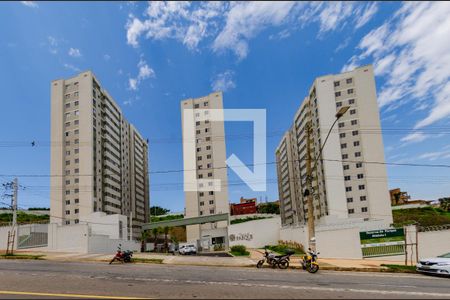 Apartamento para alugar com 68m², 2 quartos e 1 vagaFachada