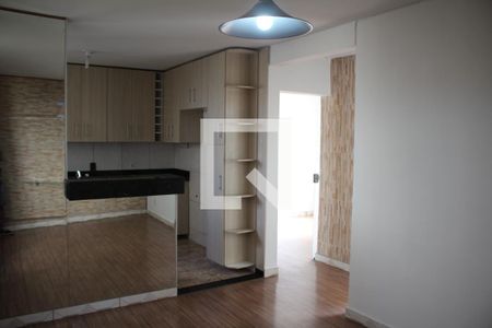 Sala de apartamento para alugar com 2 quartos, 46m² em Industrial Santa Rita, Contagem