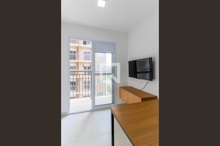 Sala de apartamento para alugar com 1 quarto, 27m² em Jardim Caravelas, São Paulo