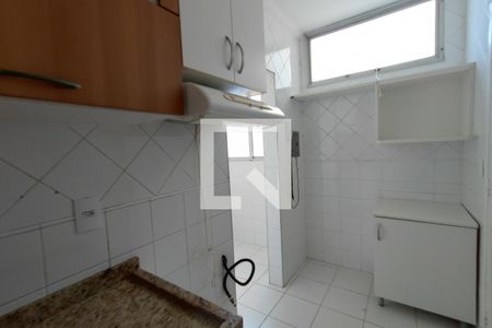 Apartamento à venda com 55m², 2 quartos e sem vagaCozinha
