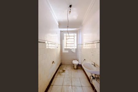 Apartamento para alugar com 41m², 2 quartos e sem vagaBanheiro