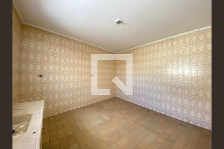 Cozinha de casa para alugar com 2 quartos, 60m² em Vila Nivi, São Paulo