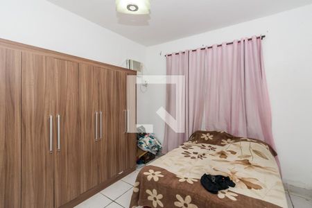 Quarto de casa à venda com 1 quarto, 100m² em Penha Circular, Rio de Janeiro