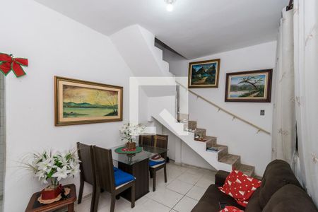 Sala de casa à venda com 1 quarto, 100m² em Penha Circular, Rio de Janeiro