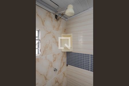 Banheiro de casa para alugar com 1 quarto, 35m² em Bom Jesus, Porto Alegre