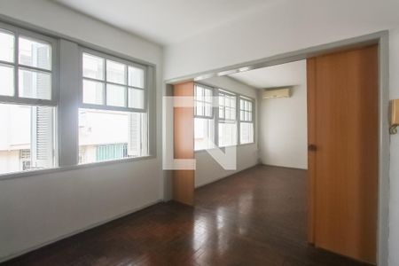 Apartamento à venda com 120m², 3 quartos e sem vagaSala