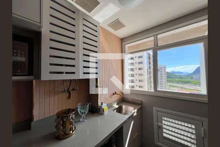 Apartamento à venda com 110m², 3 quartos e 2 vagasCozinha