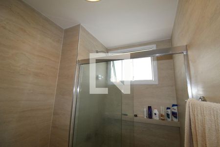 Apartamento à venda com 110m², 3 quartos e 2 vagasBanheiro da suíte