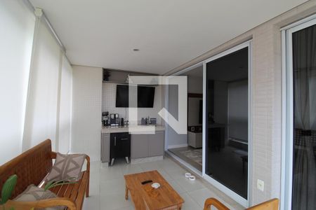 Apartamento à venda com 110m², 3 quartos e 2 vagasVaranda