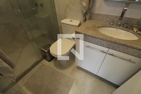 Apartamento à venda com 110m², 3 quartos e 2 vagasBanheiro Social