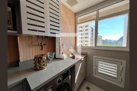 Apartamento à venda com 110m², 3 quartos e 2 vagasCozinha