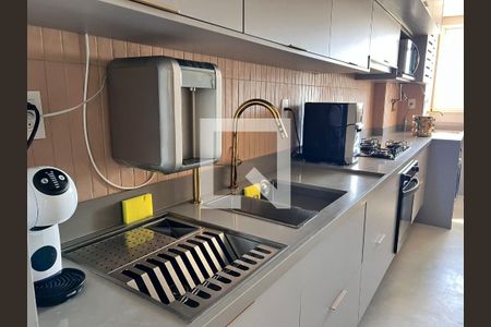 Apartamento à venda com 110m², 3 quartos e 2 vagasCozinha