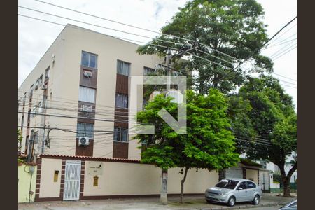 Apartamento para alugar com 56m², 2 quartos e 1 vaga Apartamento para alugar com 56m², 2 quartos e 1 vagaFachada