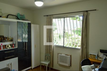 Quarto 2 de apartamento para alugar com 2 quartos, 56m² em Taquara, Rio de Janeiro