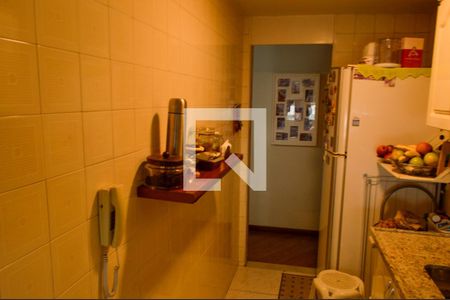 Apartamento para alugar com 56m², 2 quartos e 1 vaga Apartamento para alugar com 56m², 2 quartos e 1 vagaCozinha