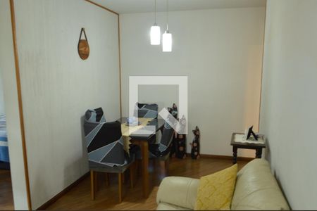 Sala de apartamento para alugar com 2 quartos, 56m² em Taquara, Rio de Janeiro
