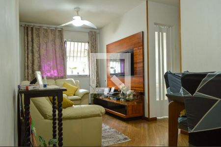 Sala de apartamento para alugar com 2 quartos, 56m² em Taquara, Rio de Janeiro