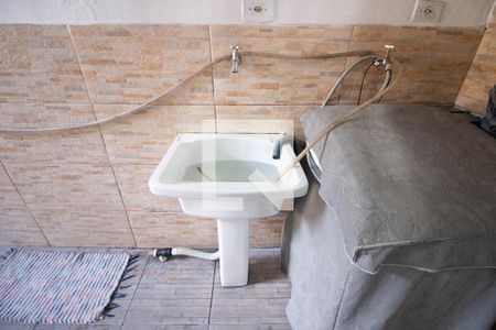 Casa à venda com 140m², 4 quartos e 2 vagas Casa à venda com 140m², 4 quartos e 2 vagasÁrea de Serviço