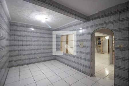 Casa à venda com 140m², 4 quartos e 2 vagas Casa à venda com 140m², 4 quartos e 2 vagasCozinha