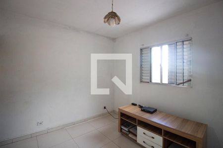 Casa à venda com 140m², 4 quartos e 2 vagas Casa à venda com 140m², 4 quartos e 2 vagasQuarto 3