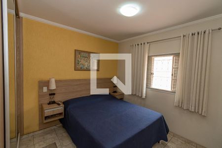 Casa à venda com 190m², 3 quartos e 3 vagas Casa à venda com 190m², 3 quartos e 3 vagasQuarto 1