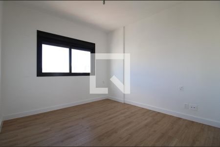 Apartamento à venda com 143m², 4 quartos e 3 vagas Apartamento à venda com 143m², 4 quartos e 3 vagasQuarto Suíte 1
