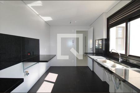 Apartamento à venda com 143m², 4 quartos e 3 vagas Apartamento à venda com 143m², 4 quartos e 3 vagasCozinha