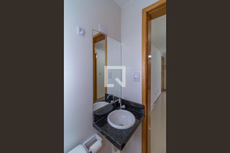 Apartamento para alugar com 42m², 2 quartos e sem vagaBanheiro