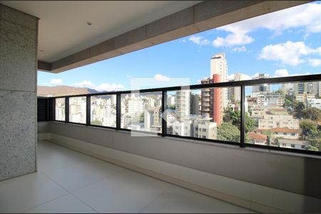 Apartamento à venda com 143m², 4 quartos e 3 vagasVaranda da Sala