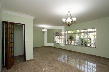 Sala de casa à venda com 3 quartos, 365m² em Jardim Vila Galvao, Guarulhos