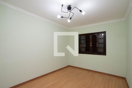 Suíte de casa à venda com 3 quartos, 365m² em Jardim Vila Galvao, Guarulhos