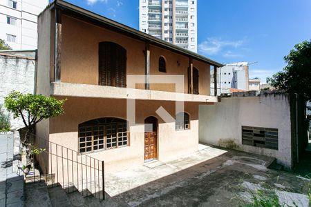 Casa à venda com 104m², 2 quartos e 1 vagaQuintal