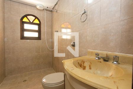 Casa à venda com 104m², 2 quartos e 1 vagaBanheiro