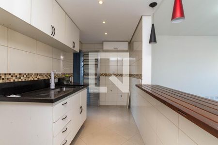 Cozinha de apartamento para alugar com 2 quartos, 68m² em Jardim Santa Rita, Guarulhos